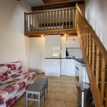 Apartment Mezzanine A 50m De La Plage, 5 Couchages, Parking - Fr-1-226-490 Sainte-Maxime