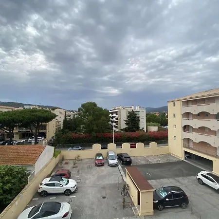Mezzanine A 50m De La Plage, 5 Couchages, Parking - Fr-1-226-490